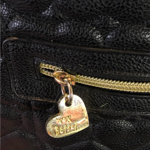 BETSEY JOHNSON Quilted Black Heart Backpack Floral Lining & NEW Pom Pom Heart - Picture 6 of 15